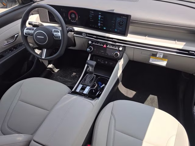 2026 White Pearl Hyundai Tucson SEL AWD SUV