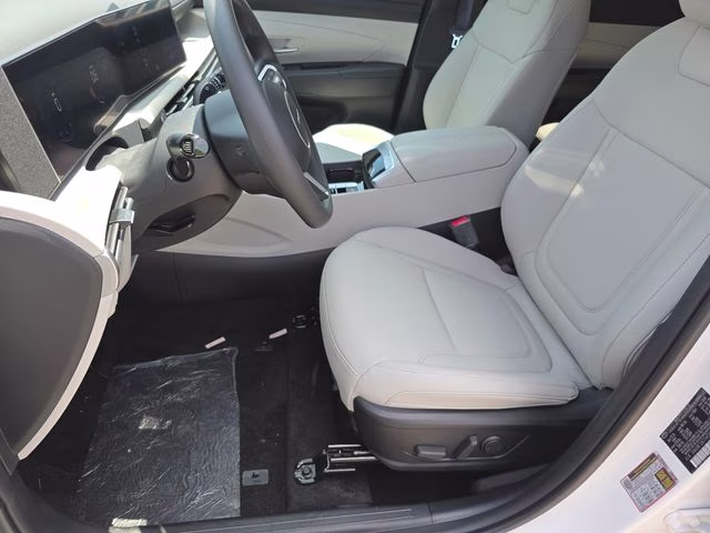 2026 White Pearl Hyundai Tucson SEL AWD SUV