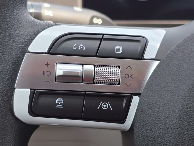 2026 White Pearl Hyundai Tucson SEL AWD SUV