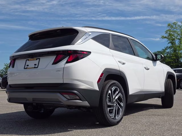 2026 White Pearl Hyundai Tucson SEL AWD SUV