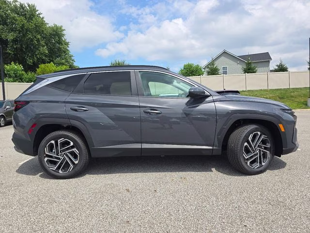 2026 Ecotronic Gray Hyundai Tucson SEL AWD SUV