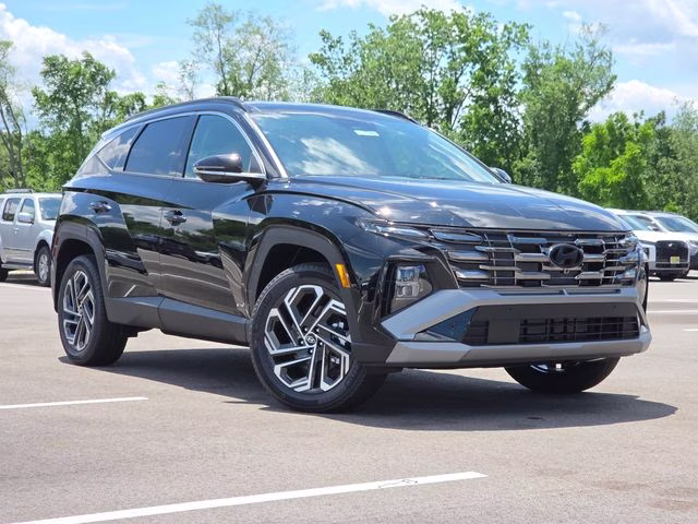 2026 Phantom Black Hyundai Tucson Limited AWD SUV