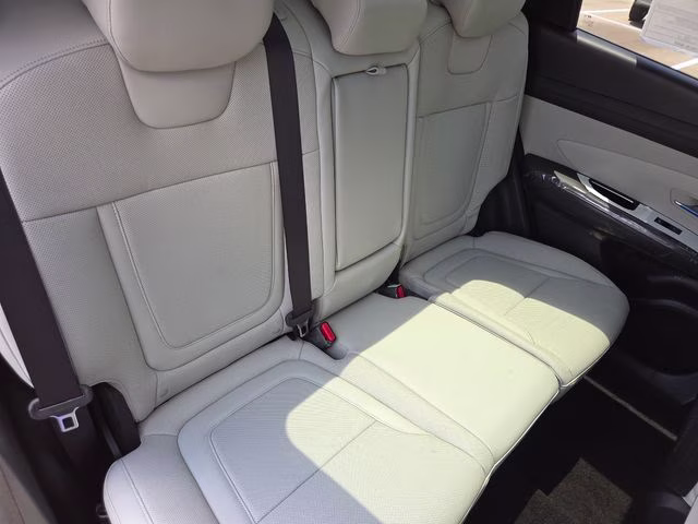 2026 Phantom Black Hyundai Tucson Limited AWD SUV