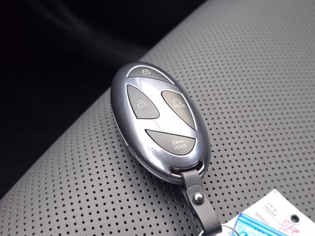 2026 Shimmering Silver Pearl Hyundai Santa Fe SEL AWD SUV
