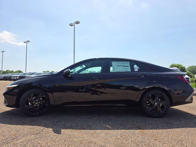 2026 Abyss Black Hyundai Elantra Hybrid SEL Sport FWD Sedan
