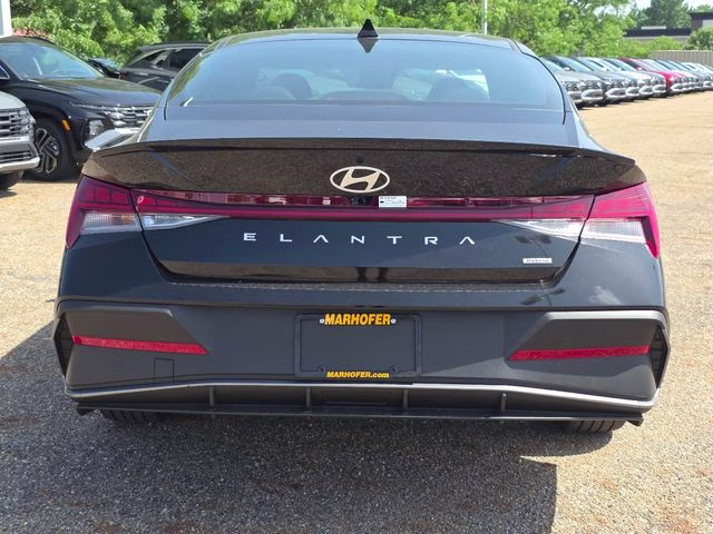 2026 Abyss Black Hyundai Elantra Hybrid SEL Sport FWD Sedan