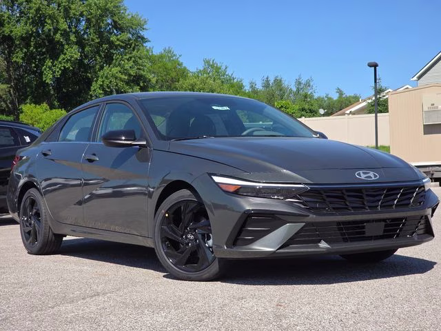 2026 Amazon Gray Hyundai Elantra SEL Sport FWD Sedan