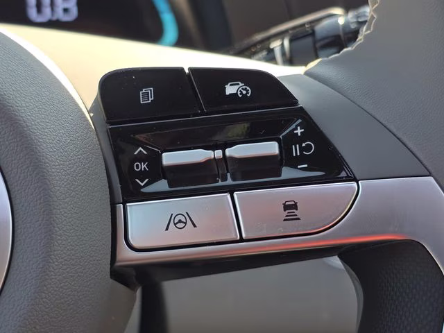 2026 Amazon Gray Hyundai Elantra SEL Sport FWD Sedan
