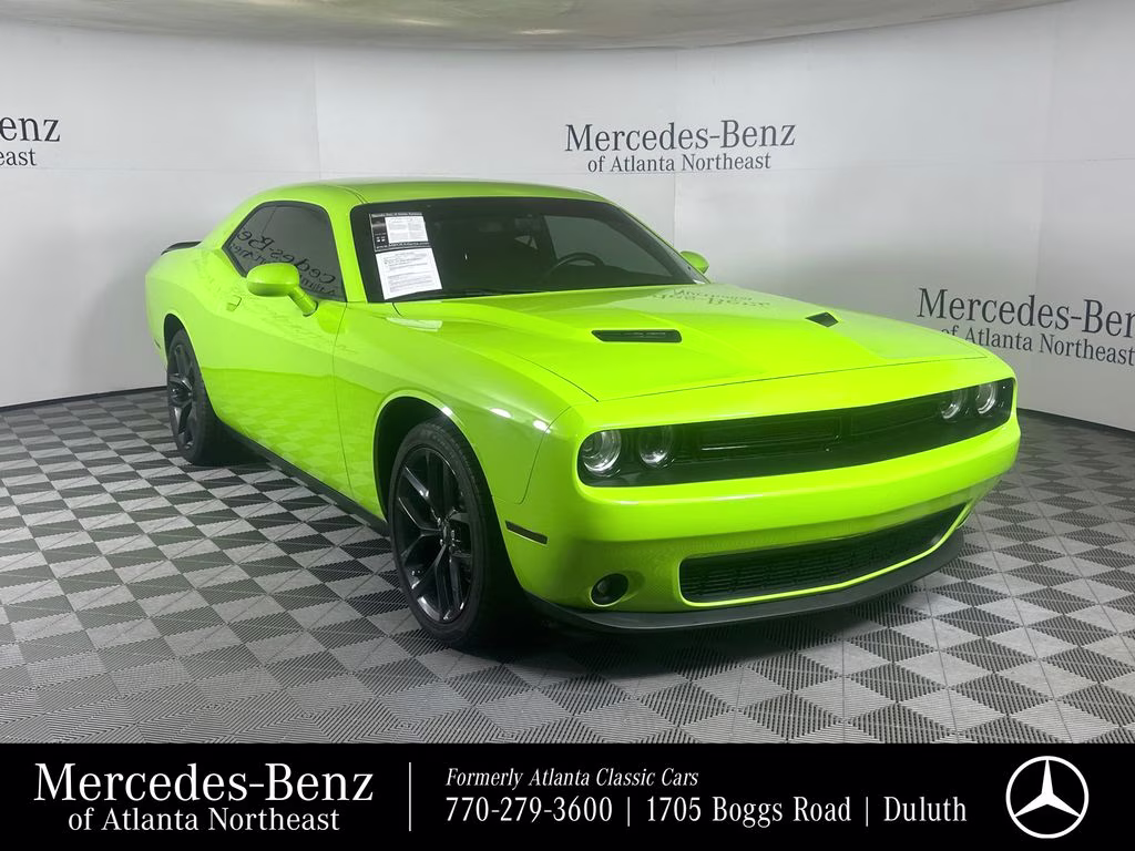 2023 Dodge Challenger SXT Auto's photo