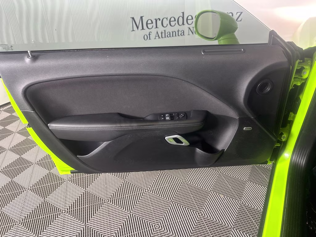 2023 Sublime Metallic Clearcoat Dodge Challenger SXT RWD Coupe