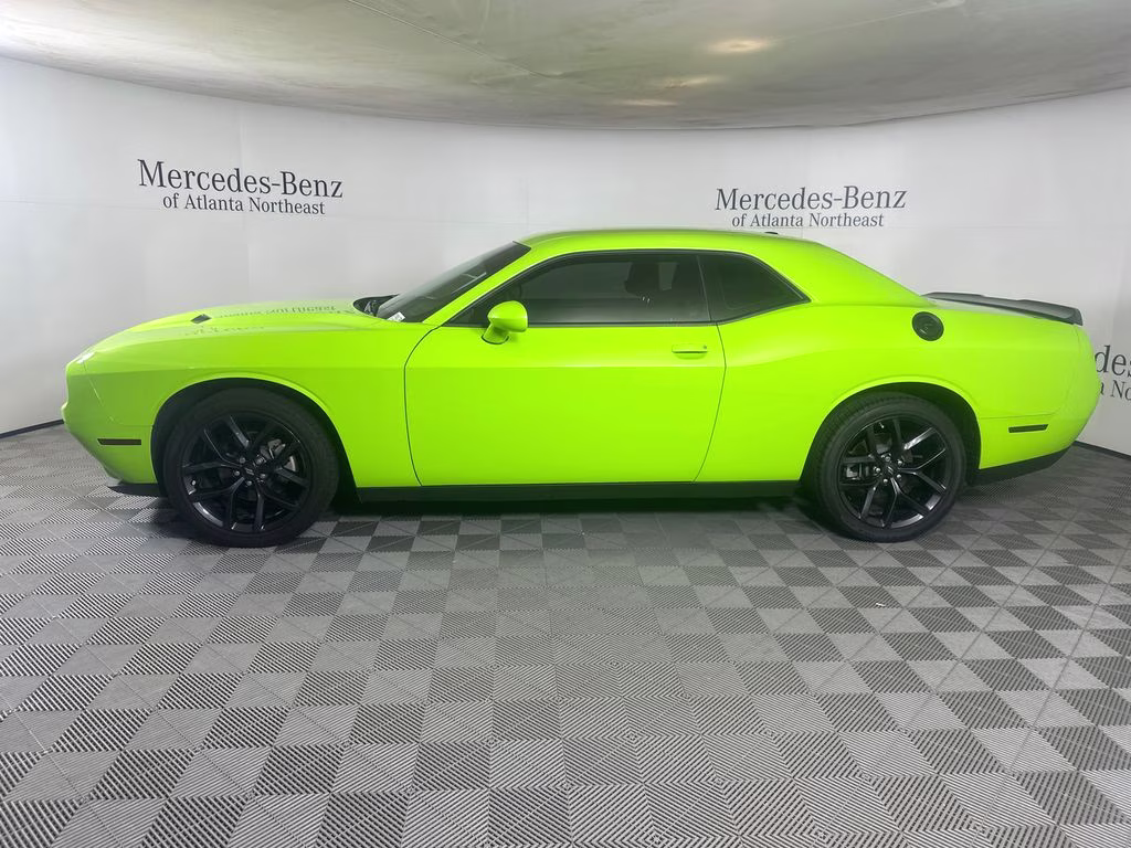 2023 Sublime Metallic Clearcoat Dodge Challenger SXT RWD Coupe