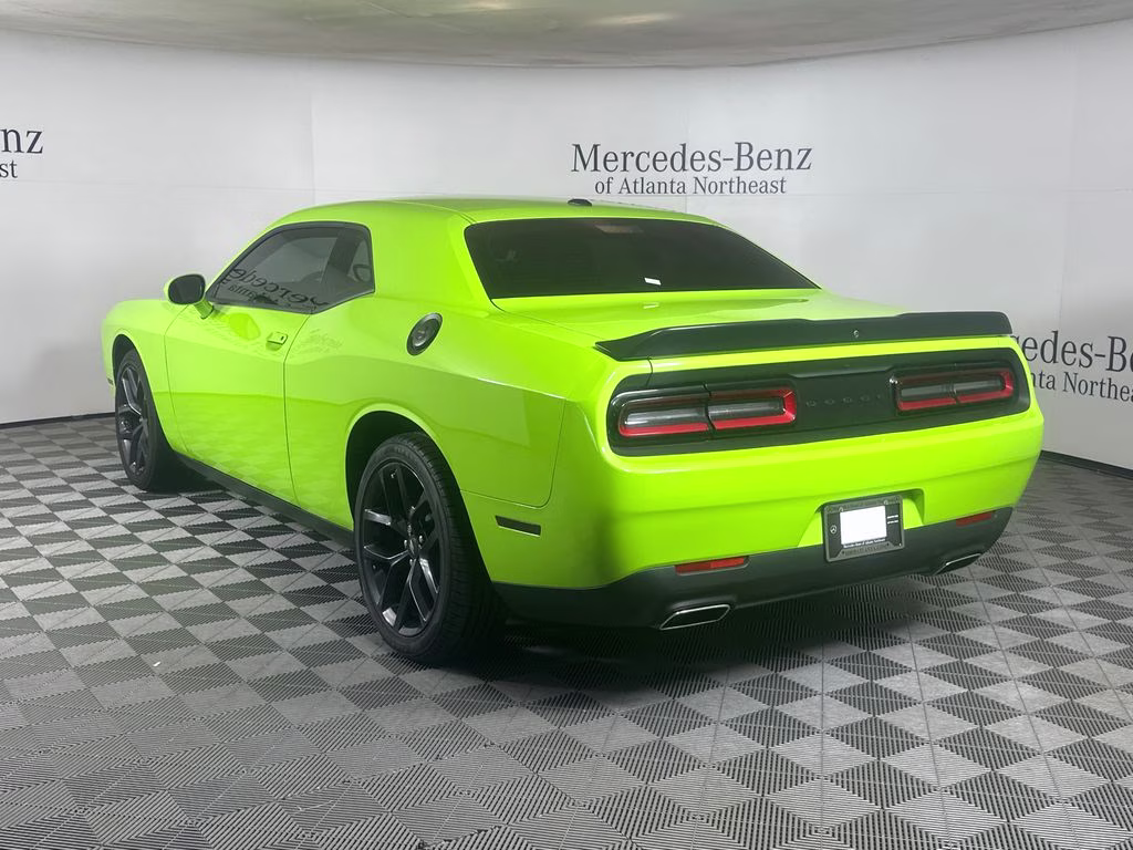 2023 Sublime Metallic Clearcoat Dodge Challenger SXT RWD Coupe