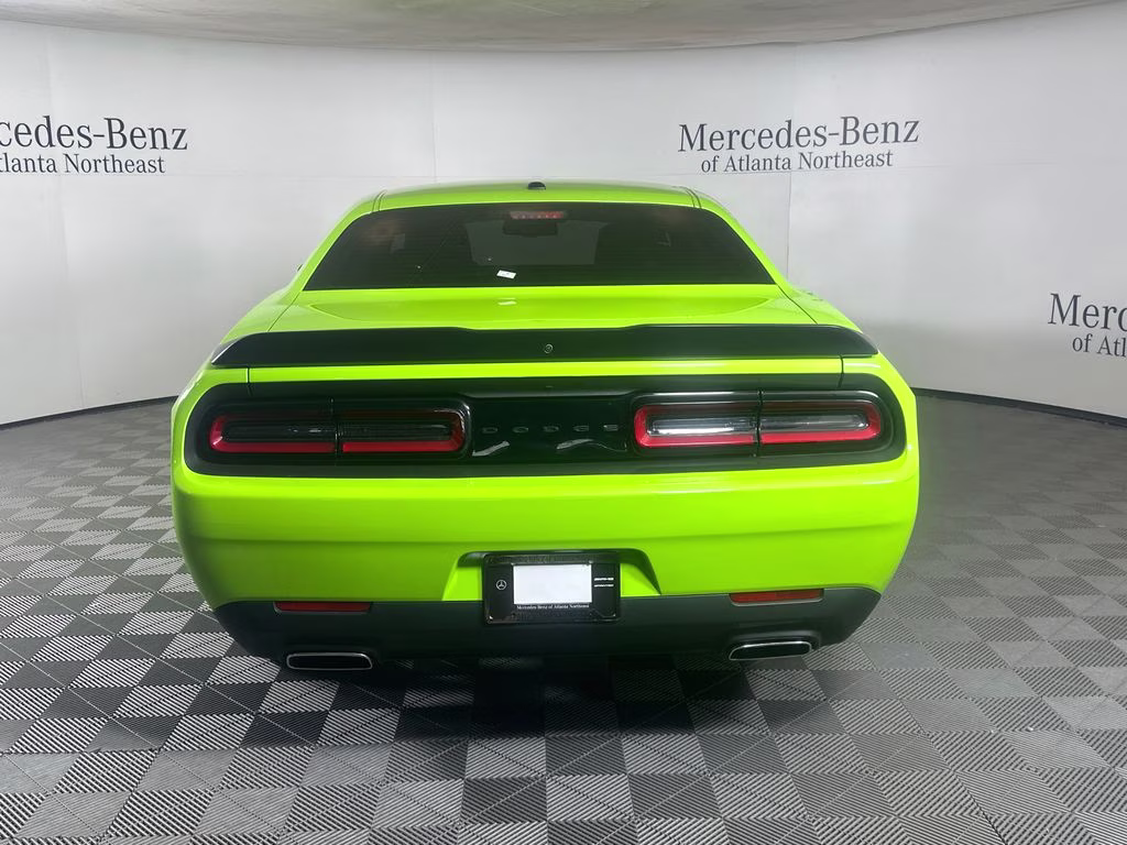 2023 Sublime Metallic Clearcoat Dodge Challenger SXT RWD Coupe