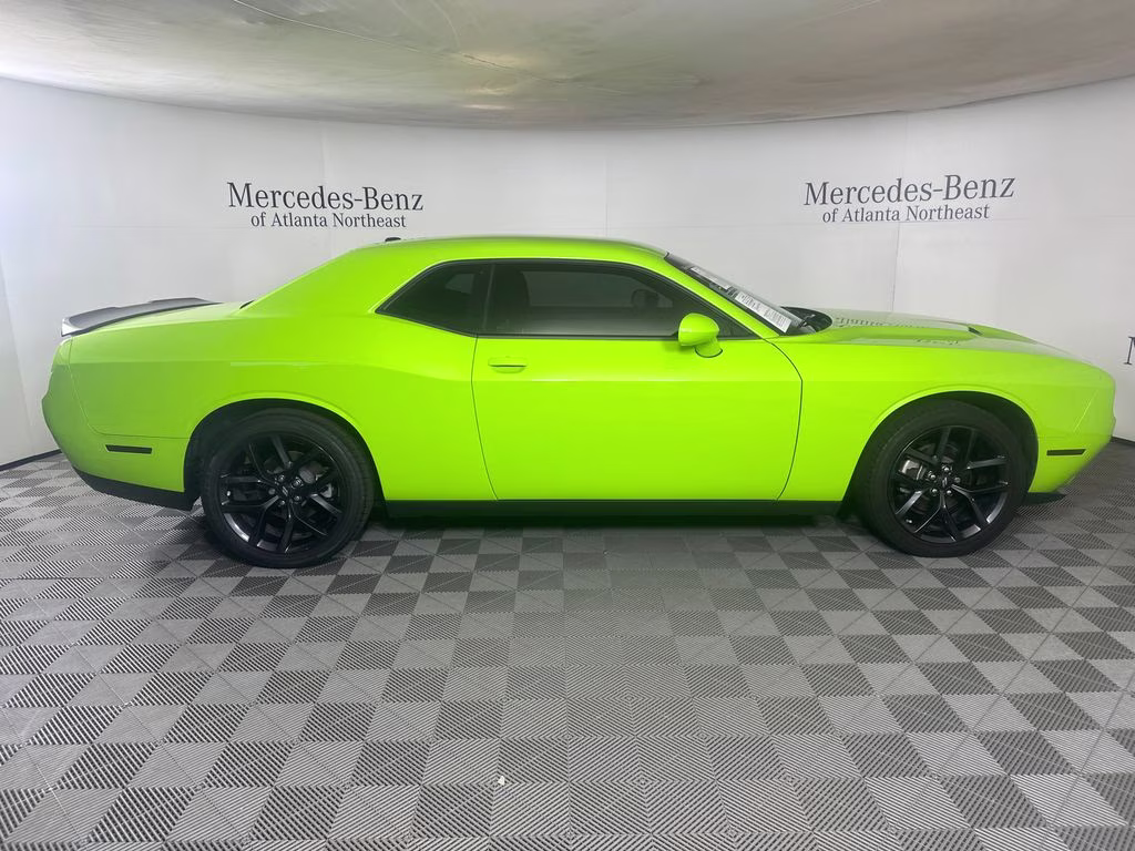 2023 Sublime Metallic Clearcoat Dodge Challenger SXT RWD Coupe