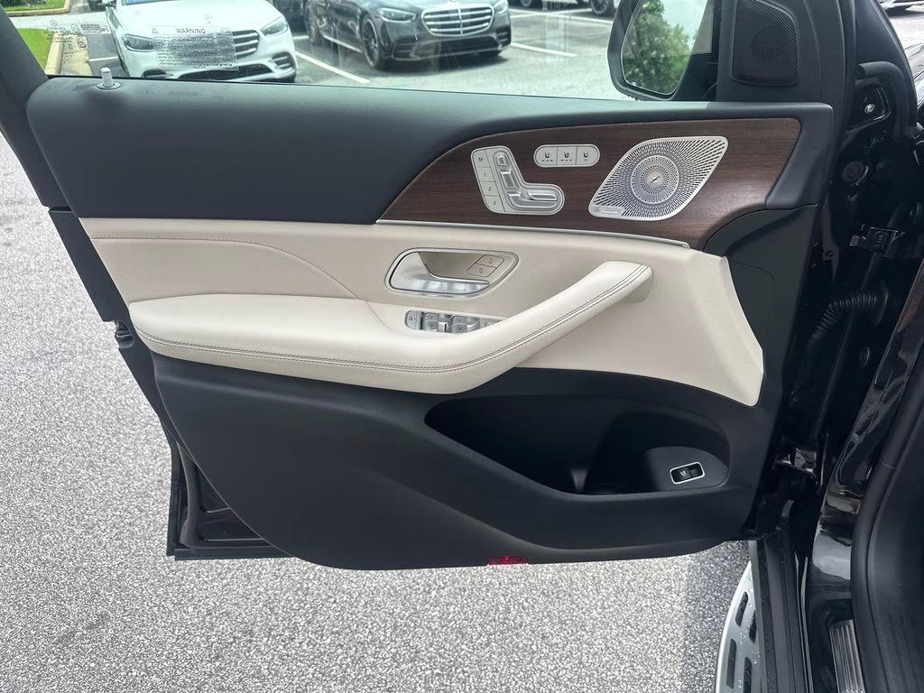 2026 Black Mercedes-Benz GLE GLE 350 AWD SUV
