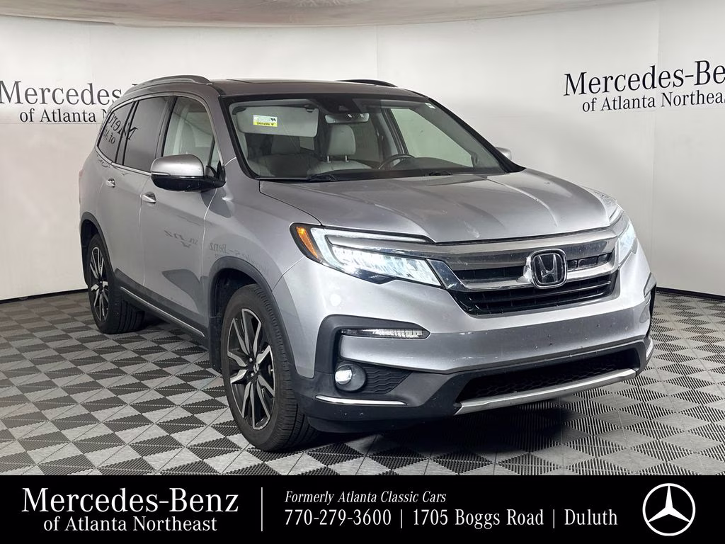2022 Honda Pilot Touring-7 AWD's photo