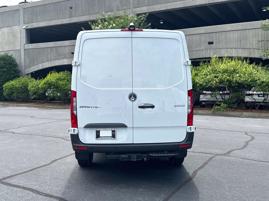 2026 Arctic Mercedes-Benz Sprinter 2500 Cargo 144 WB RWD Van