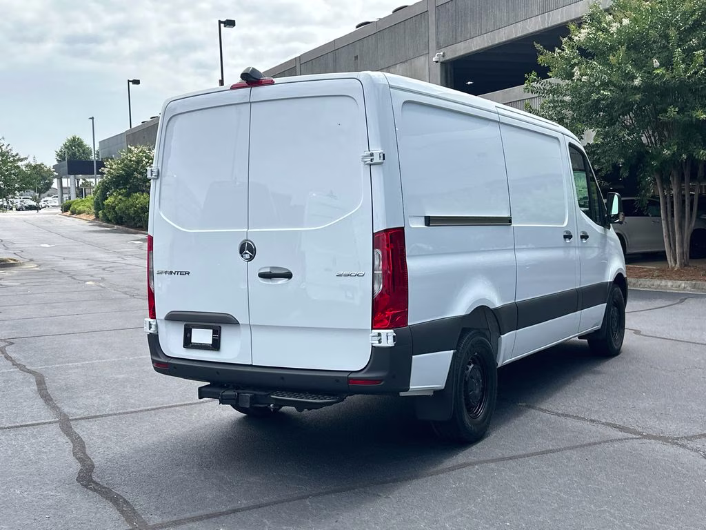 2026 Arctic Mercedes-Benz Sprinter 2500 Cargo 144 WB RWD Van