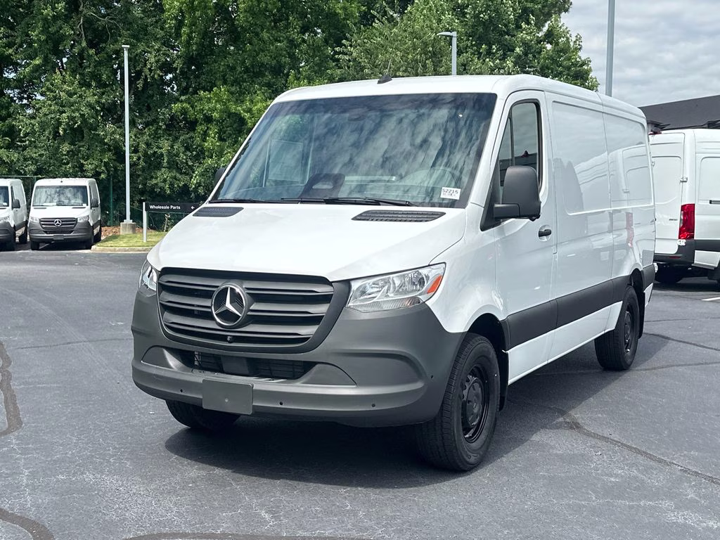 2026 Arctic Mercedes-Benz Sprinter 2500 Cargo 144 WB RWD Van