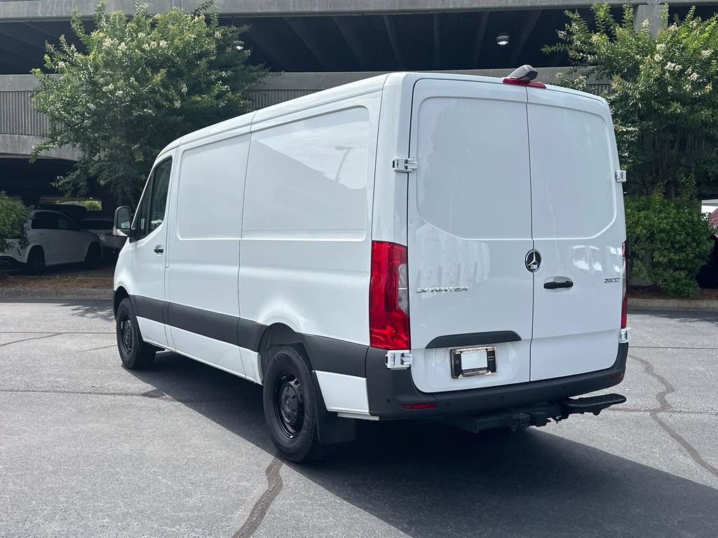 2026 Arctic Mercedes-Benz Sprinter 2500 Cargo 144 WB RWD Van