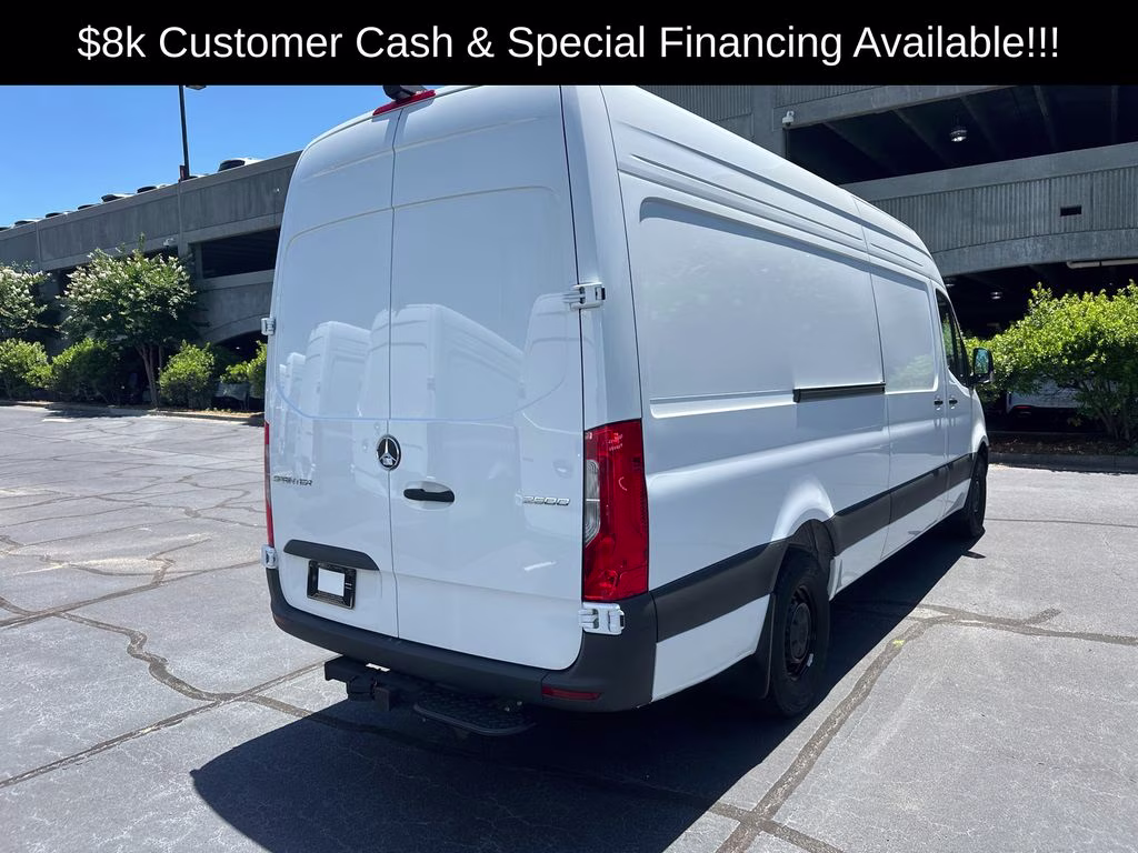 2025 Arctic Mercedes-Benz Sprinter 2500 Cargo 170 WB RWD Van