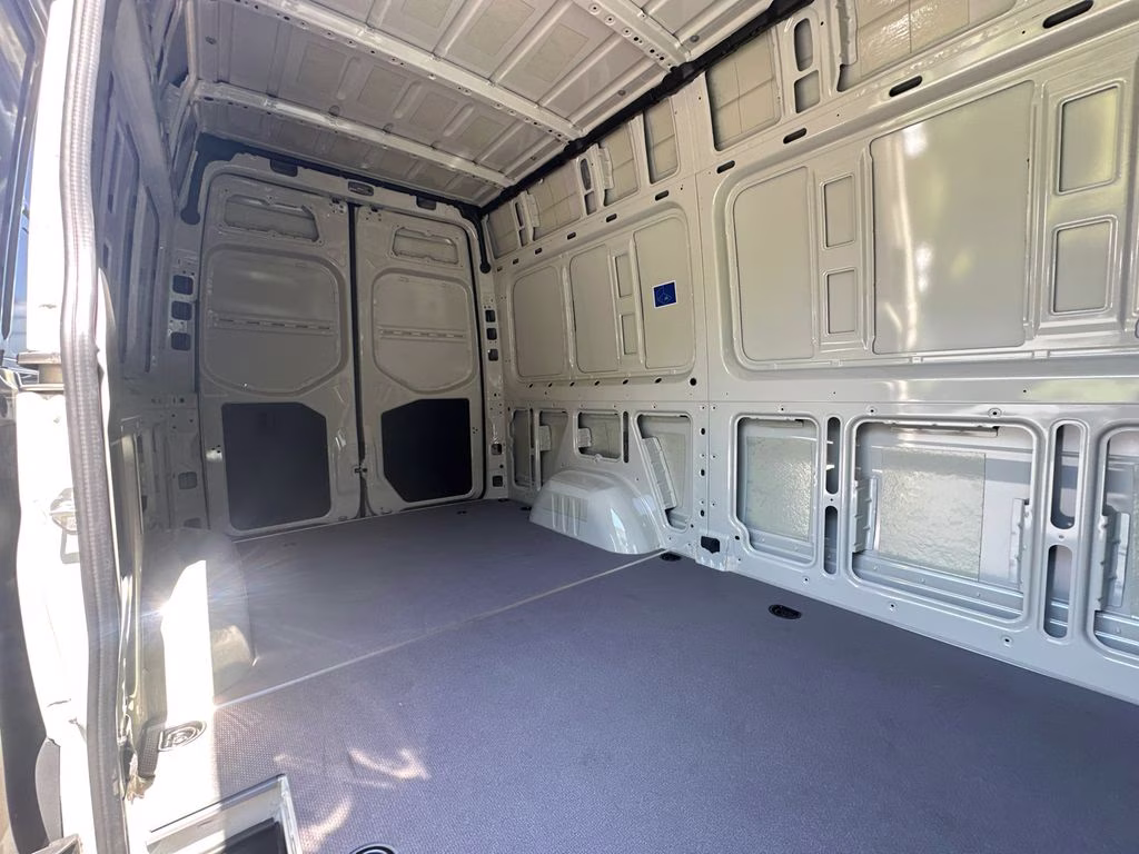 2026 Pebble Mercedes-Benz Sprinter 2500 Cargo 144 WB AWD Van