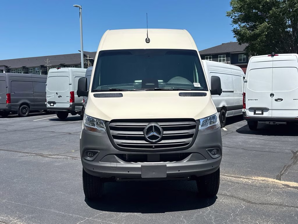 2026 Pebble Mercedes-Benz Sprinter 2500 Cargo 144 WB AWD Van