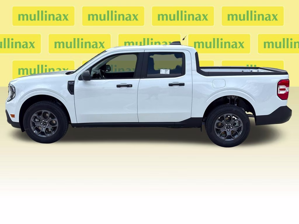 2026 Oxford White Ford Maverick XLT FWD Truck