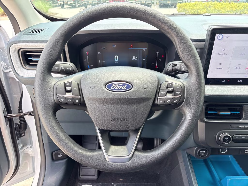 2026 Oxford White Ford Maverick XLT FWD Truck
