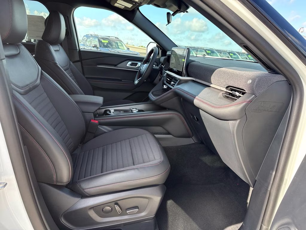 2026 Star White Metallic TC Ford Explorer ST-Line RWD SUV