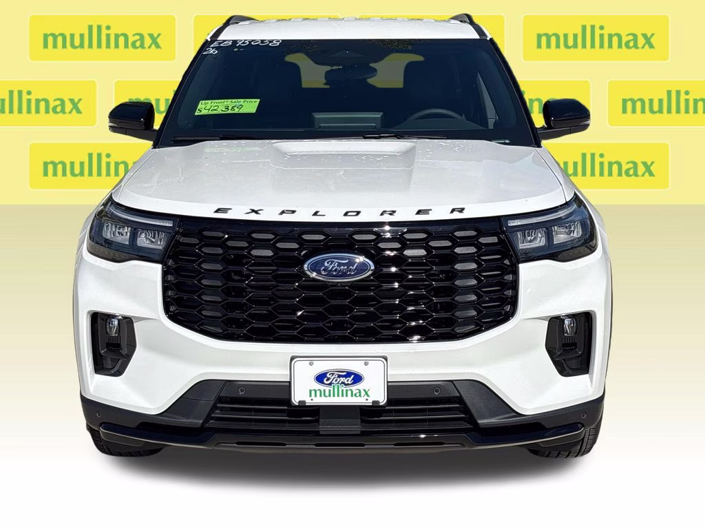 2026 White Metallic Ford Explorer ST-Line RWD SUV