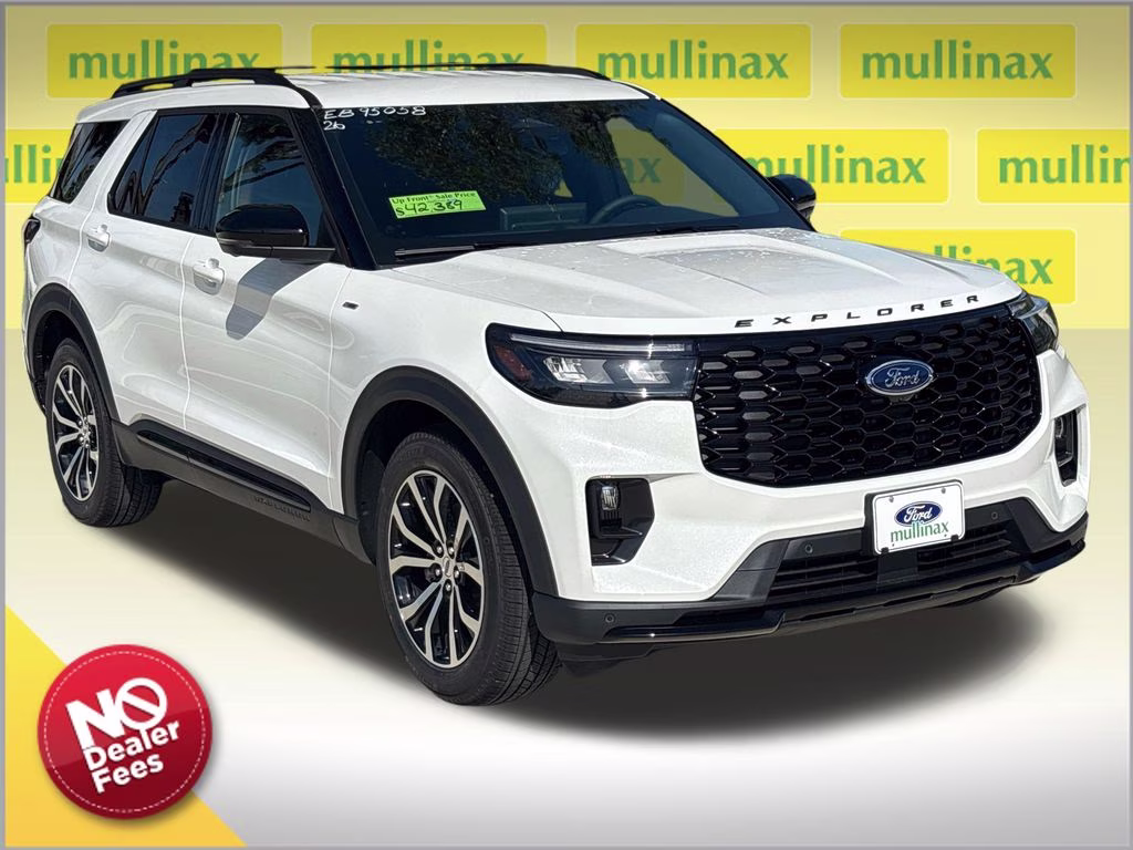 2026 White Metallic Ford Explorer ST-Line RWD SUV