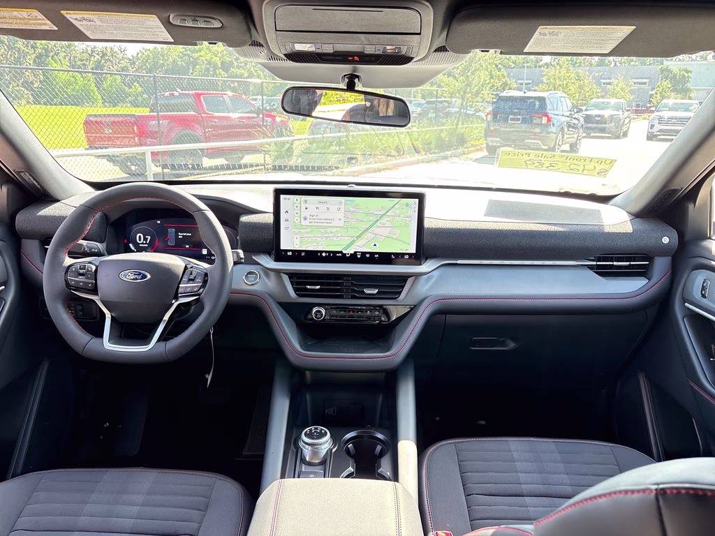 2026 White Metallic Ford Explorer ST-Line RWD SUV