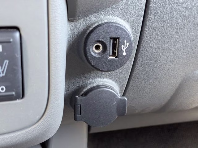 2017 Gun Metallic Nissan Frontier SV 4X4 Truck