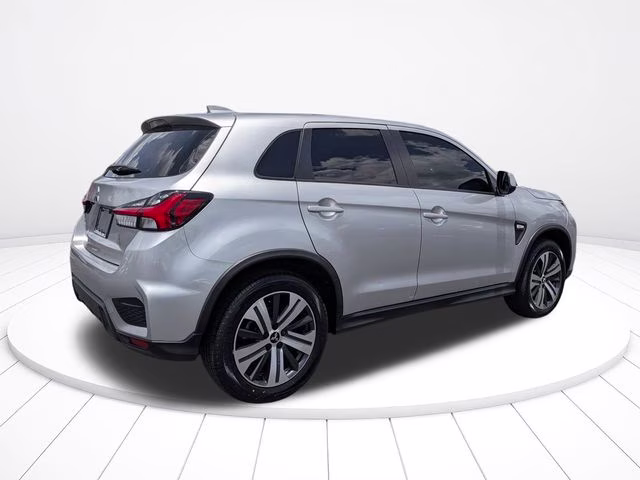 2022 Alloy Silver Metallic Mitsubishi Outlander Sport 2.0 ES FWD SUV
