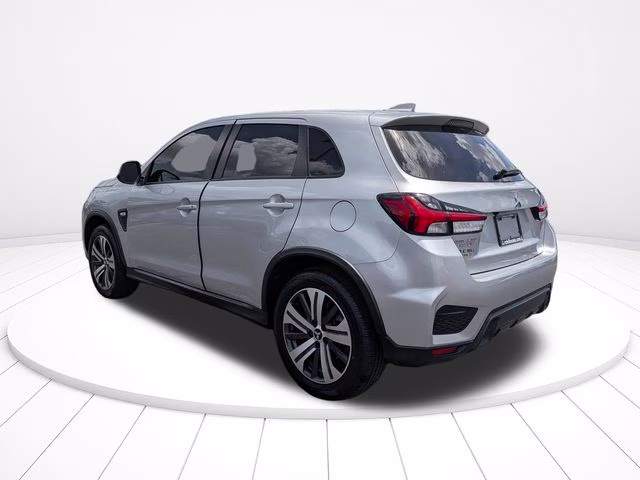 2022 Alloy Silver Metallic Mitsubishi Outlander Sport 2.0 ES FWD SUV