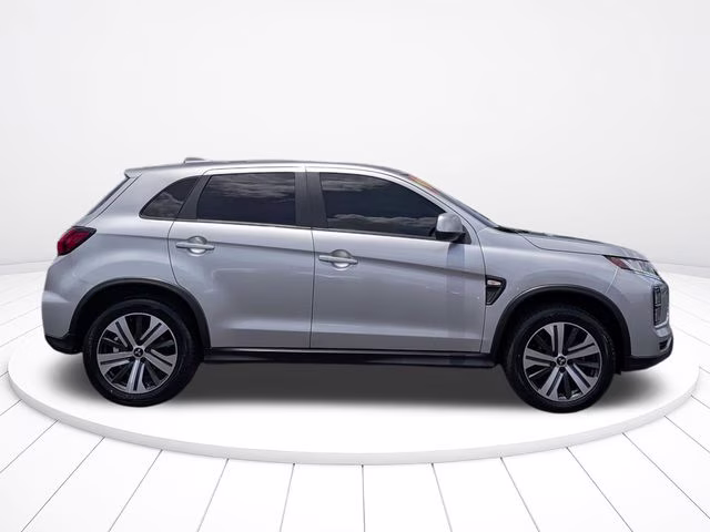 2022 Alloy Silver Metallic Mitsubishi Outlander Sport 2.0 ES FWD SUV