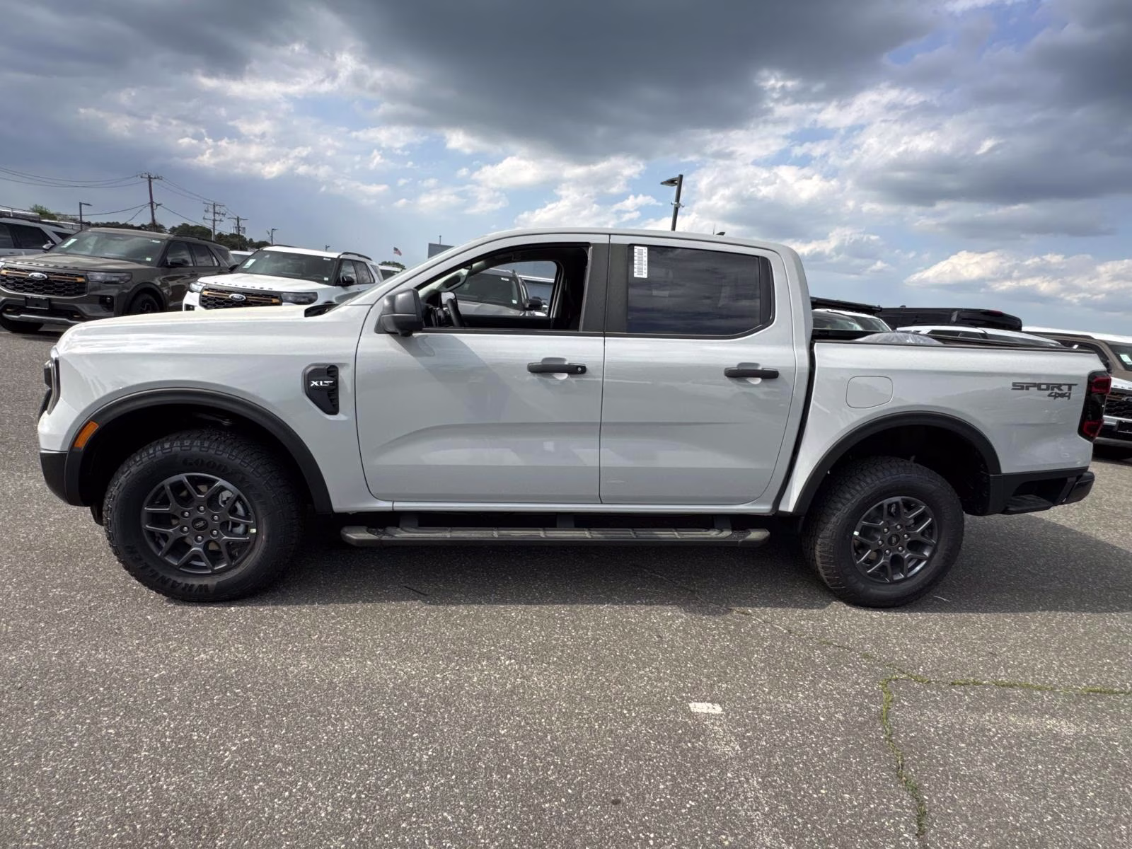2026 Brown Ford Ranger XLT 4WD SuperCrew 5' Box 4X4 Truck