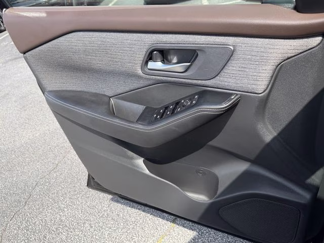 2023 Super Black Nissan Rogue SV FWD SUV