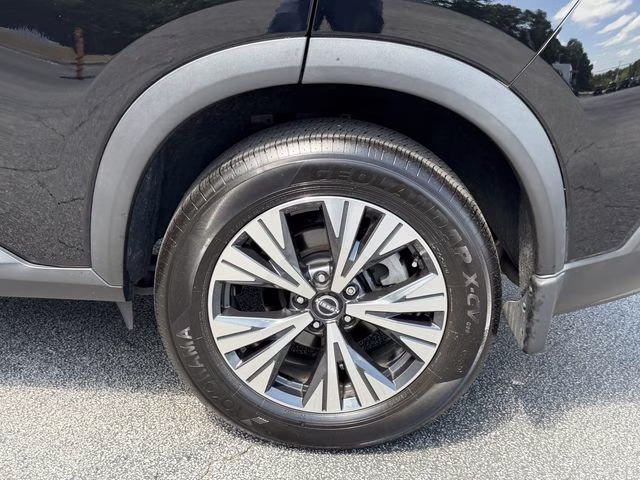 2023 Super Black Nissan Rogue SV FWD SUV