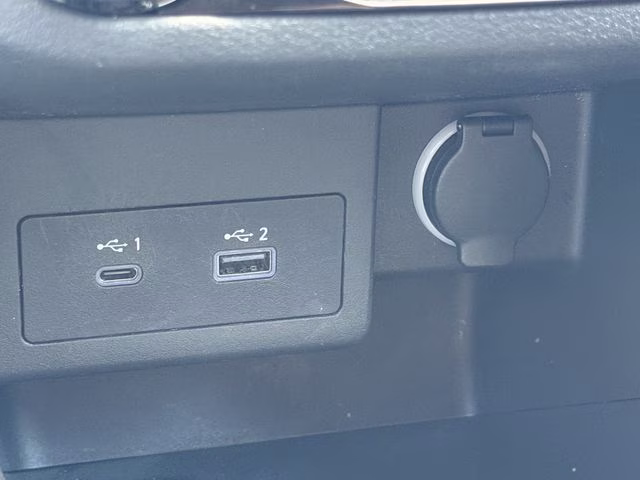 2022 Fresh Powder Nissan Kicks SR FWD SUV