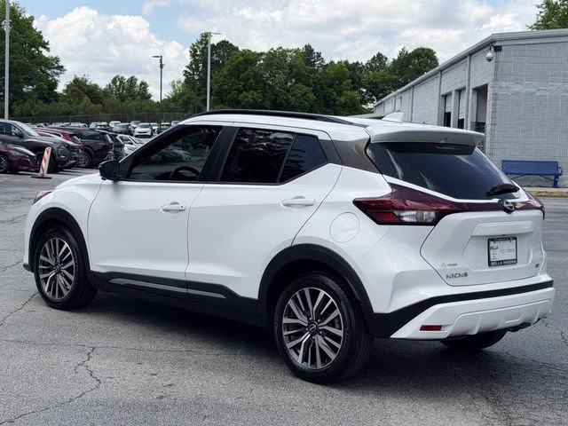 2022 Fresh Powder Nissan Kicks SR FWD SUV