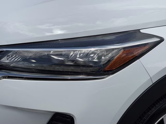 2022 Fresh Powder Nissan Kicks SR FWD SUV
