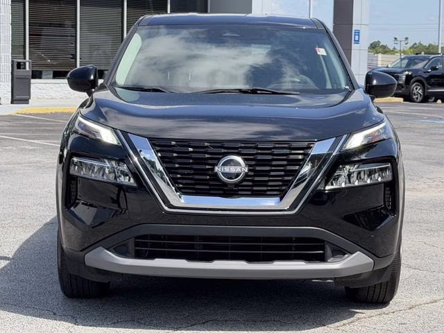 2023 Super Black Nissan Rogue SV FWD SUV