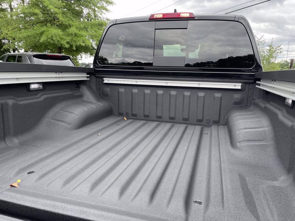 2026 Super Black Nissan Frontier PRO-4X 4X4 Truck