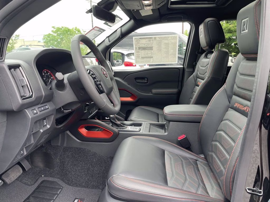 2026 Super Black Nissan Frontier PRO-4X 4X4 Truck