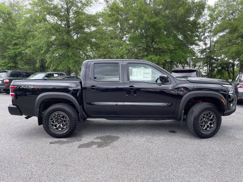 2026 Super Black Nissan Frontier PRO-4X 4X4 Truck