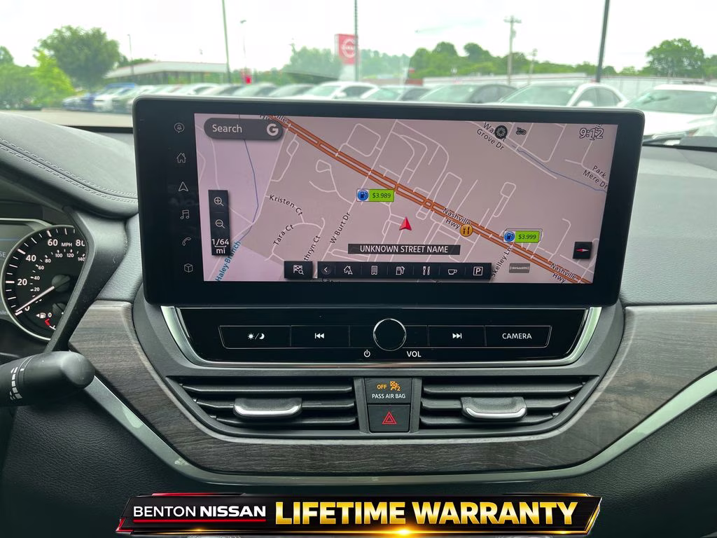 2024 Super Black Clearcoat Nissan Altima 2.5 SV FWD Sedan