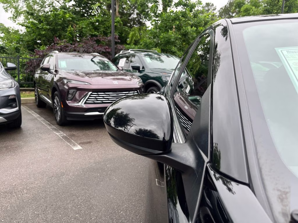 2024 Super Black Clearcoat Nissan Altima 2.5 SV FWD Sedan