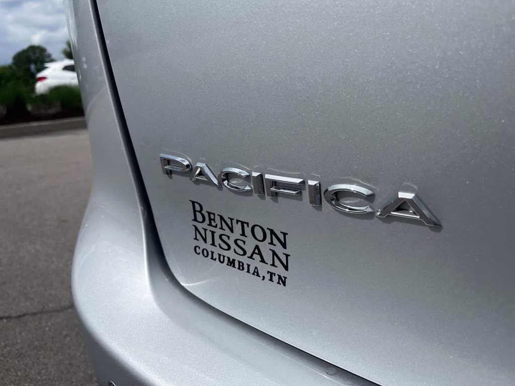 2026 Silver Mist Clearcoat Chrysler Pacifica Limited FWD Van